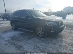 WBXHT3C36H5F81008 2017 BMW X1