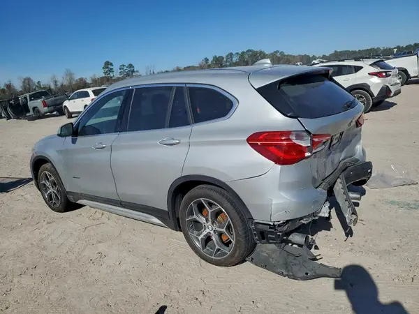 WBXHT3C36H5F82269 2017 BMW X1 - Image 2