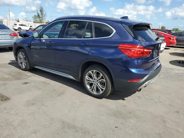 WBXHT3C36H5F82630 2017 BMW X1 - Image 2