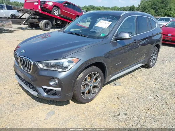 WBXHT3C36H5F83776 2017 BMW X1 - Image 2