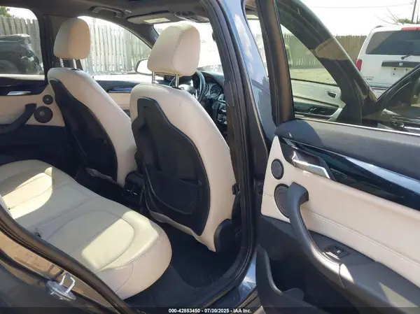 WBXHT3C36H5F83776 2017 BMW X1 - Image 8