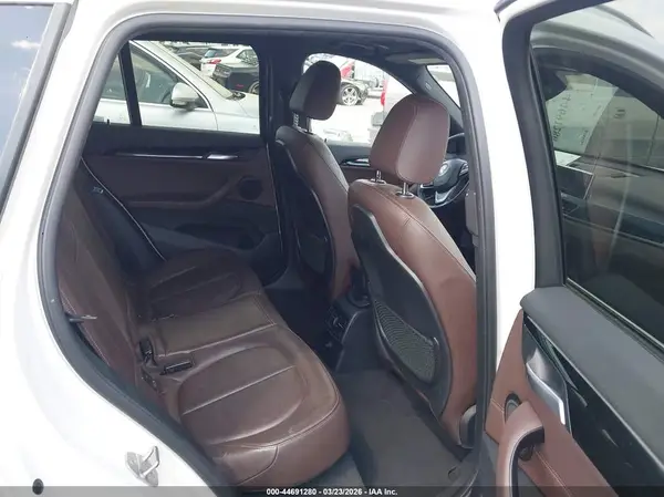 WBXHT3C36H5F84135 2017 BMW X1 - Image 8