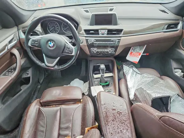 WBXHT3C36H5F85110 2017 BMW X1 - Image 8