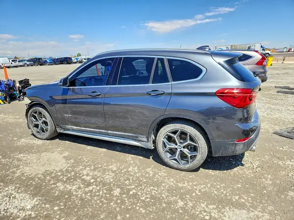 WBXHT3C36H5F85477 2017 BMW X1 - Image 2
