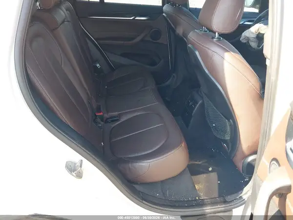 WBXHT3C36J3H30017 2018 BMW X1 - Image 8