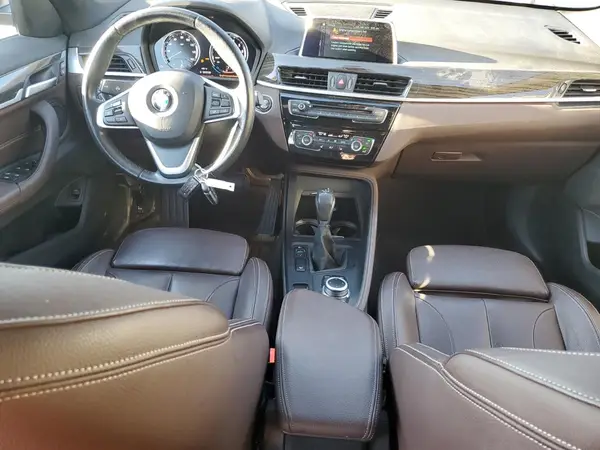 WBXHT3C36J3H30261 2018 BMW X1 - Image 8