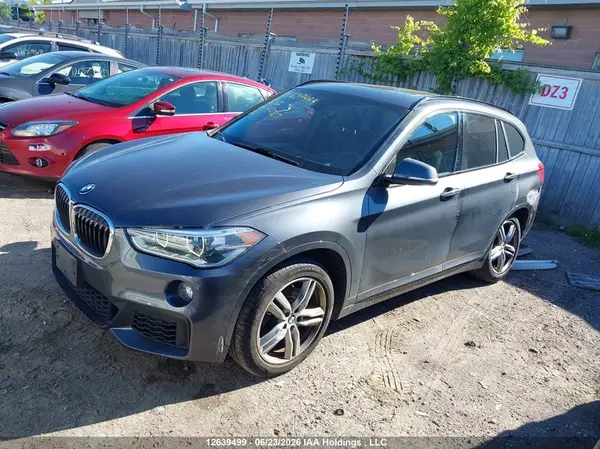 WBXHT3C36J3H33337 2018 BMW X1 - Image 2