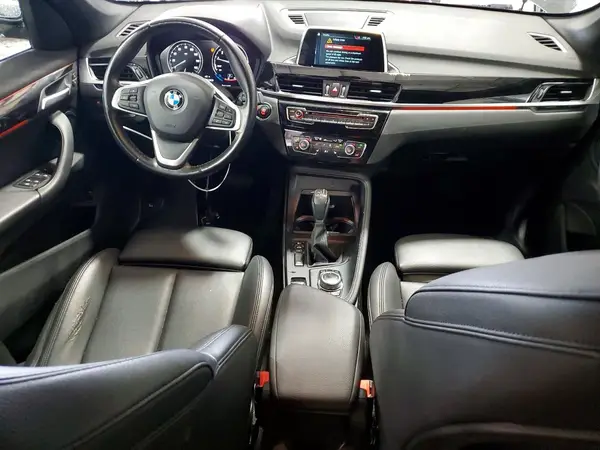 WBXHT3C36J3H33693 2018 BMW X1 - Image 8