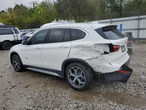 WBXHT3C36J5F88837 2018 BMW X1 - Image 2