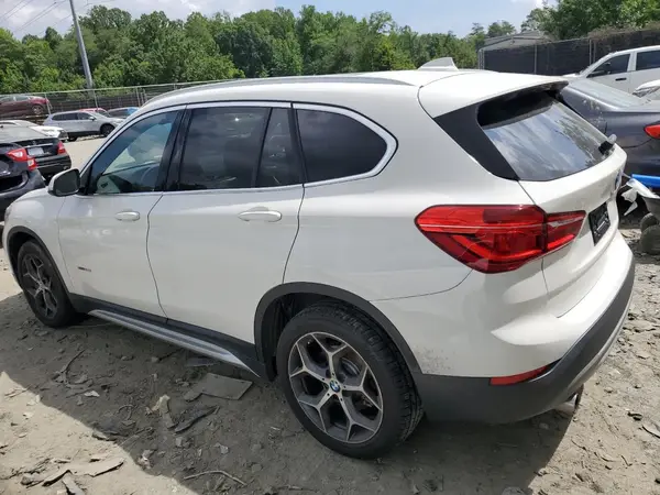WBXHT3C36J5K23992 2018 BMW X1 - Image 2