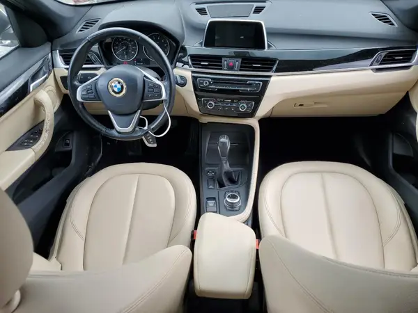 WBXHT3C36J5K23992 2018 BMW X1 - Image 8