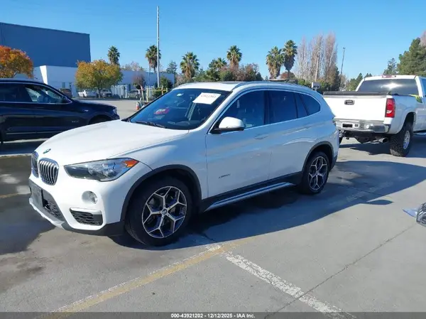 WBXHT3C36J5K30649 2018 BMW X1 - Image 2