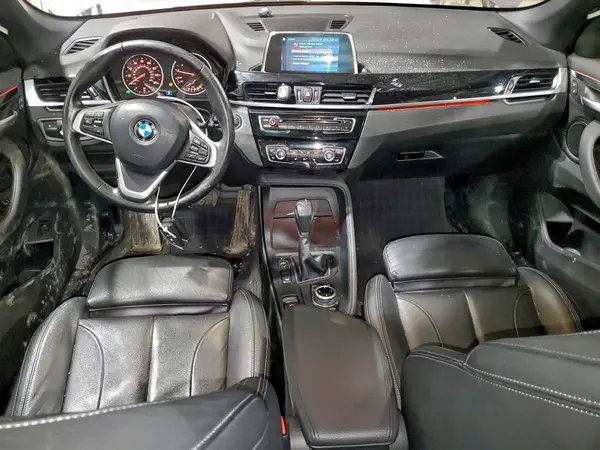 WBXHT3C36J5K31767 2018 BMW X1 - Image 8