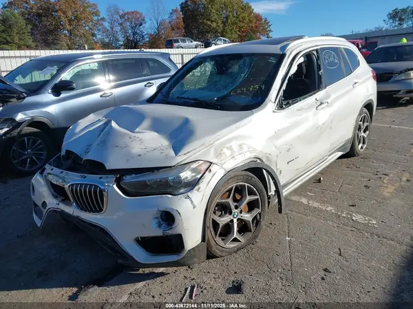 WBXHT3C36J5L24854 2018 BMW X1 - Image 2