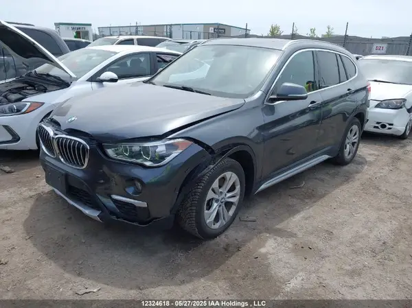WBXHT3C36J5L28600 2018 BMW X1 - Image 2