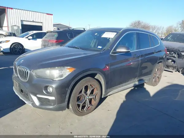 WBXHT3C36J5L28824 2018 BMW X1 - Image 2