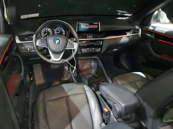 WBXHT3C36J5L29584 2018 BMW X1 - Image 8