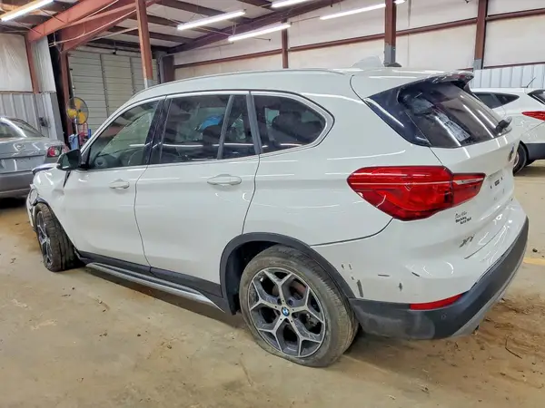 WBXHT3C36J5L30928 2018 BMW X1 - Image 2