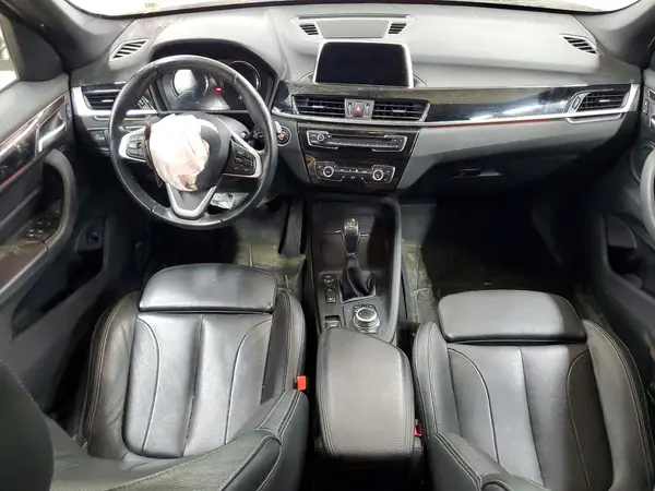 WBXHT3C36J5L30928 2018 BMW X1 - Image 8