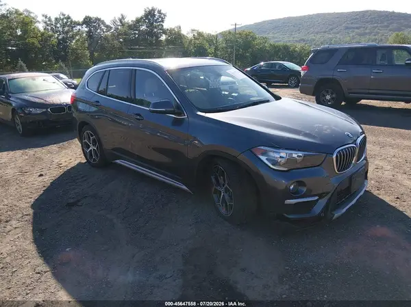 WBXHT3C36J5L34705 2018 BMW X1 - Image 1