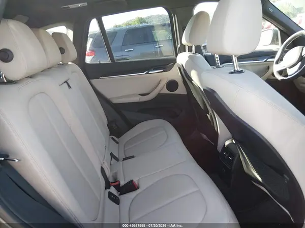 WBXHT3C36J5L34705 2018 BMW X1 - Image 8