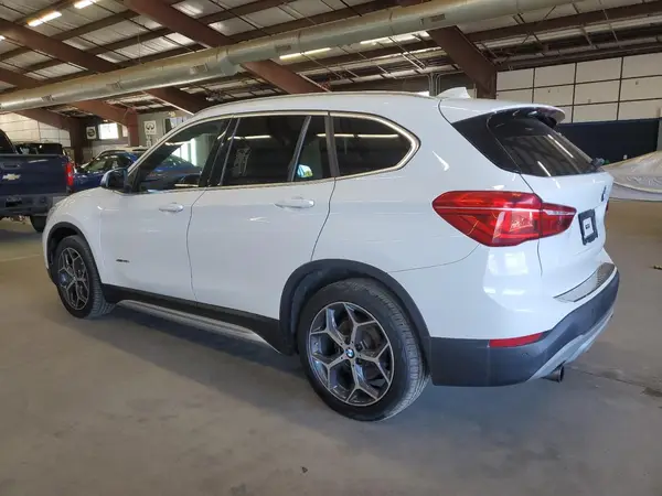 WBXHT3C37G5E47686 2016 BMW X1 - Image 2