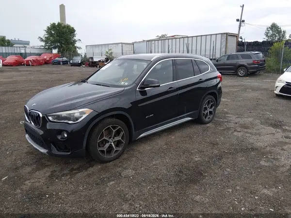 WBXHT3C37G5E49096 2016 BMW X1 - Image 2