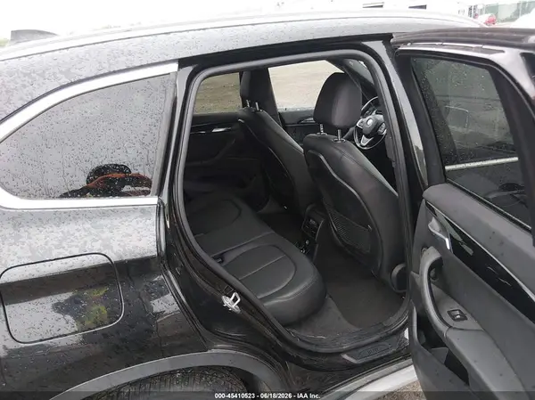 WBXHT3C37G5E49096 2016 BMW X1 - Image 8