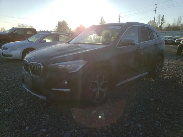 WBXHT3C37G5E49194 2016 BMW X1 - Image 1