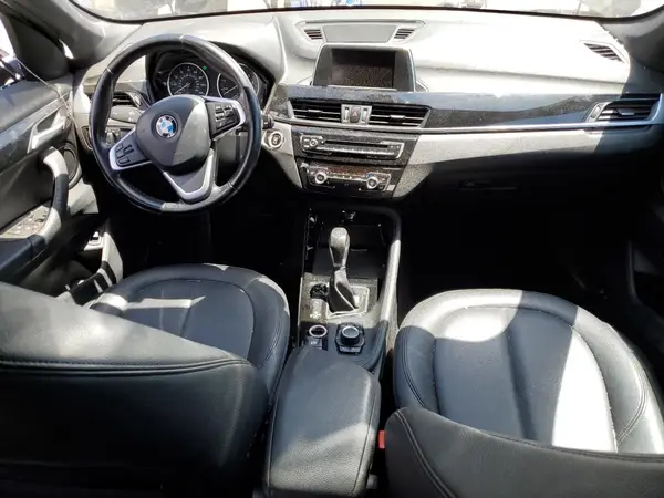 WBXHT3C37G5E53195 2016 BMW X1 - Image 8