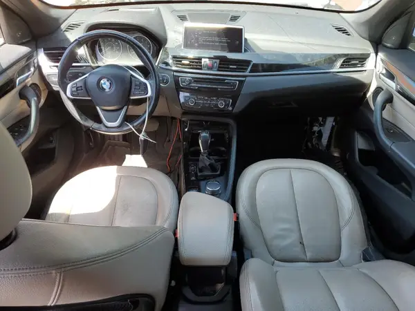 WBXHT3C37G5F65205 2016 BMW X1 - Image 8