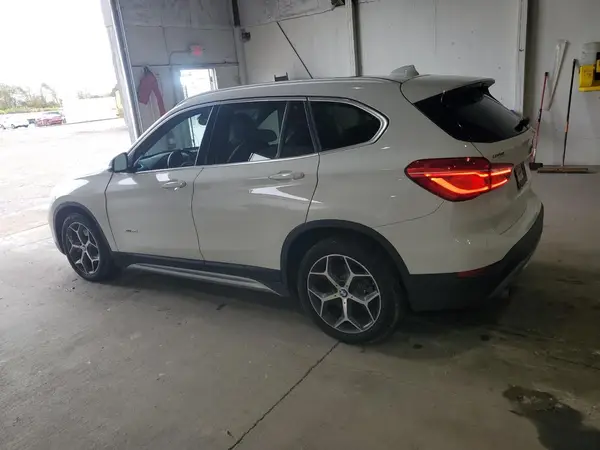 WBXHT3C37G5F66189 2016 BMW X1 - Image 2