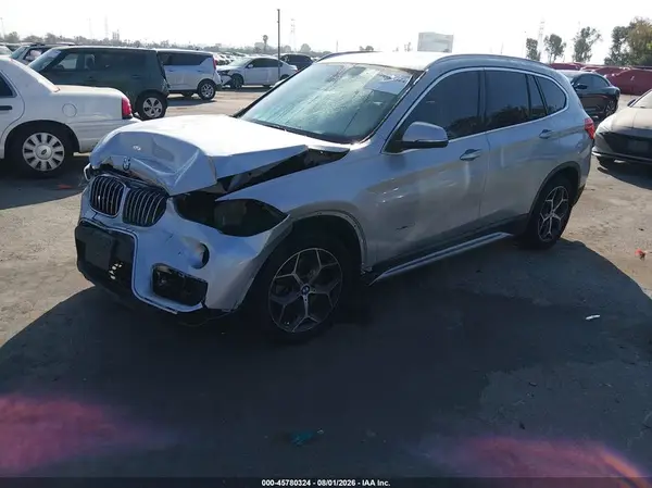 WBXHT3C37GP881236 2016 BMW X1 - Image 2