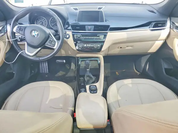 WBXHT3C37GP881723 2016 BMW X1 - Image 8