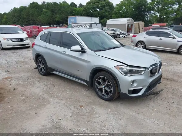 WBXHT3C37GP881883 2016 BMW X1 - Image 1