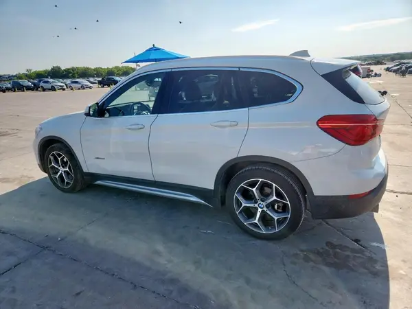 WBXHT3C37GP883410 2016 BMW X1 - Image 2