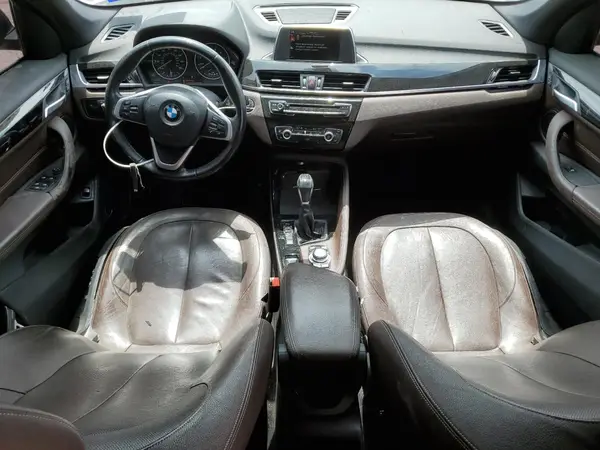 WBXHT3C37GP884315 2016 BMW X1 - Image 8