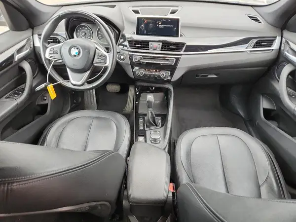 WBXHT3C37GP884427 2016 BMW X1 - Image 8