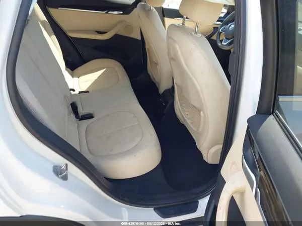 WBXHT3C37GP888140 2016 BMW X1 - Image 8