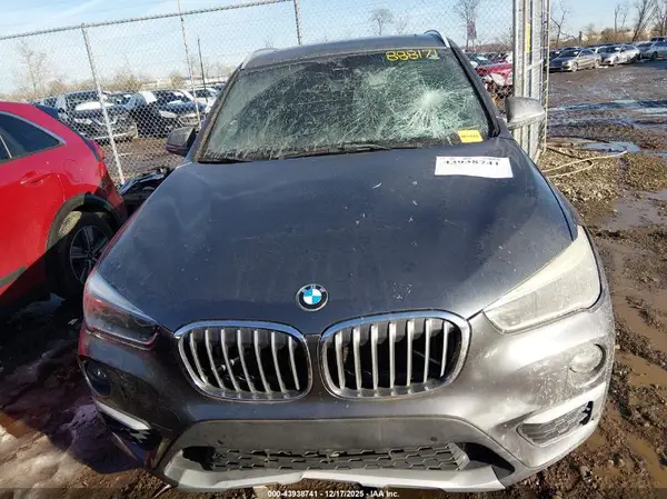 WBXHT3C37GP888171 2016 BMW X1 - Image 8