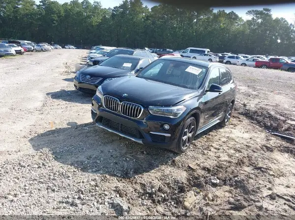 WBXHT3C37GP888848 2016 BMW X1 - Image 2