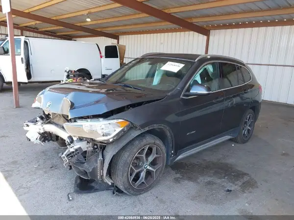 WBXHT3C37H5F69207 2017 BMW X1 - Image 2