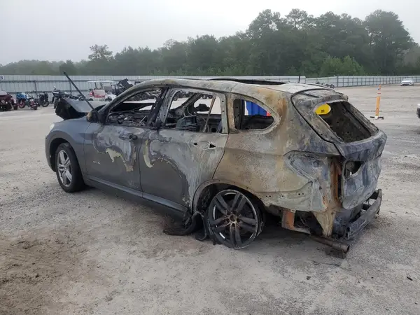 WBXHT3C37H5F75718 2017 BMW X1 - Image 2