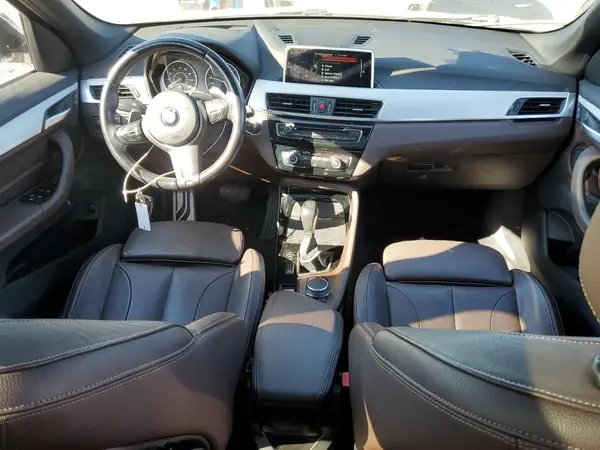 WBXHT3C37H5F77274 2017 BMW X1 - Image 8