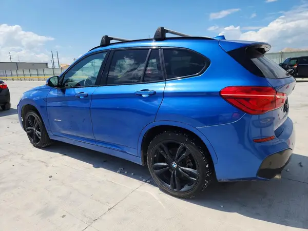 WBXHT3C37H5F80031 2017 BMW X1 - Image 2