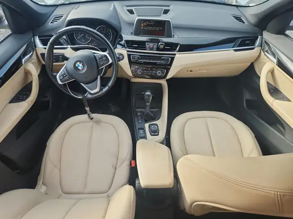 WBXHT3C37H5F85097 2017 BMW X1 - Image 8