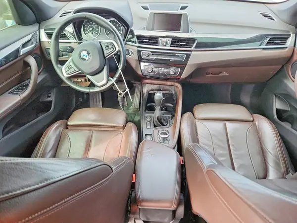 WBXHT3C37H5F87349 2017 BMW X1 - Image 8