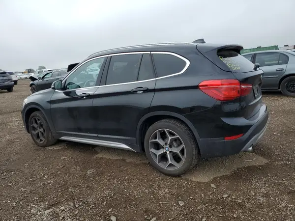 WBXHT3C37J3F03886 2018 BMW X1 - Image 2