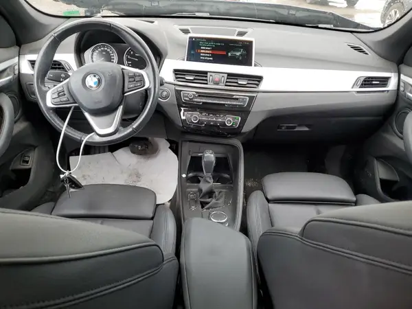 WBXHT3C37J3H32956 2018 BMW X1 - Image 8