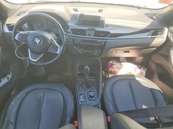 WBXHT3C37J5F88104 2018 BMW X1 - Image 8
